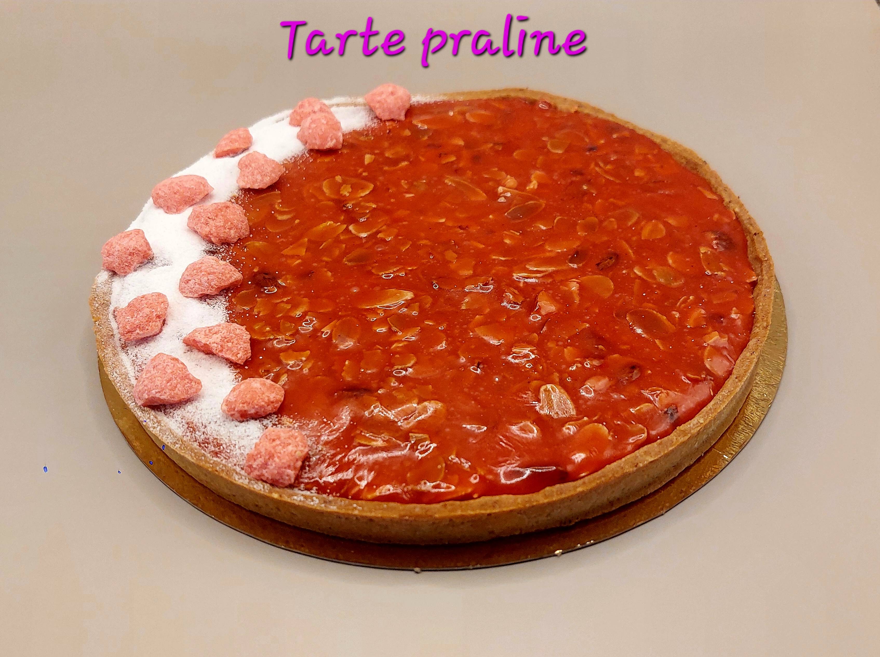 Tarte à la praline rose